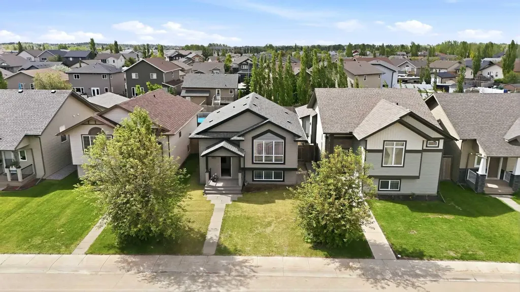 364 Kingston Drive Red Deer AB T4P 0H2