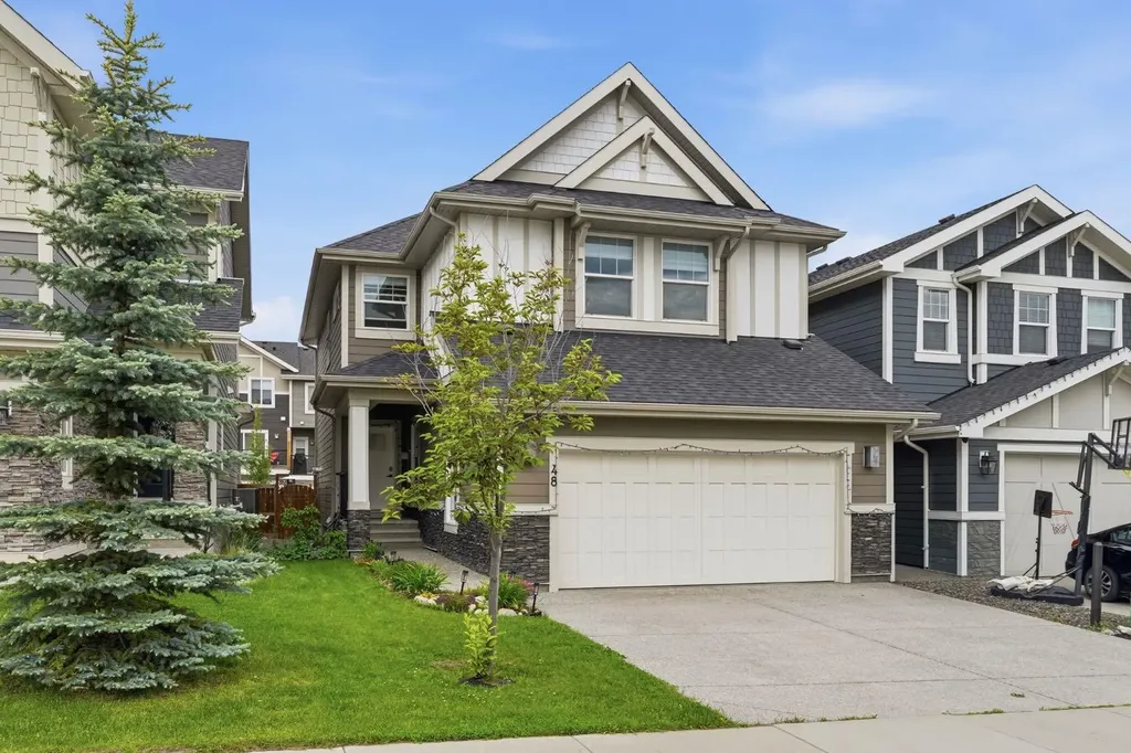 48 Sundown Way Cochrane AB T4C 2M4