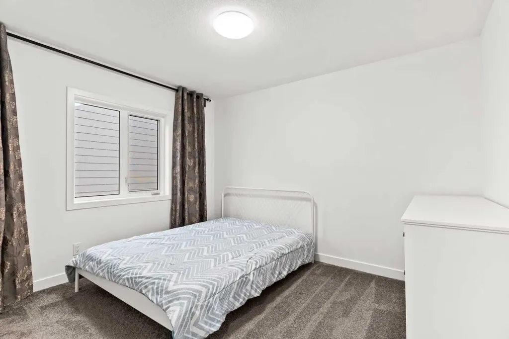 40 Willow Green SW Airdrie AB T4B 5M3