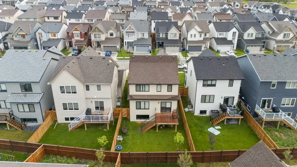 40 Willow Green SW Airdrie AB T4B 5M3