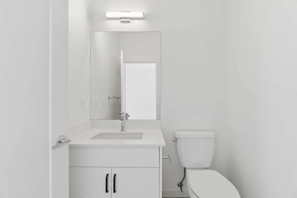 1453 Na'a Drive SW Calgary AB T3H 6H7