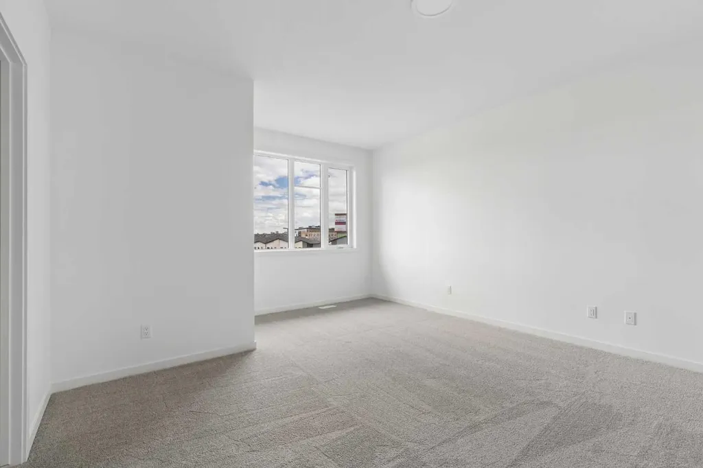 1453 Na'a Drive SW Calgary AB T3H 6H7