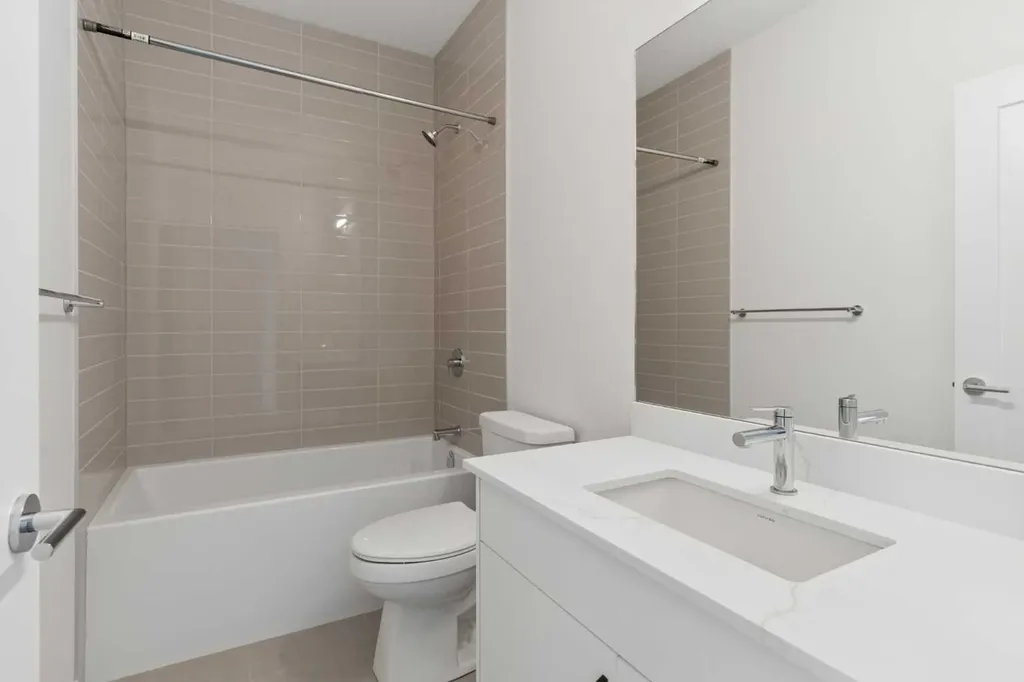 1453 Na'a Drive SW Calgary AB T3H 6H7