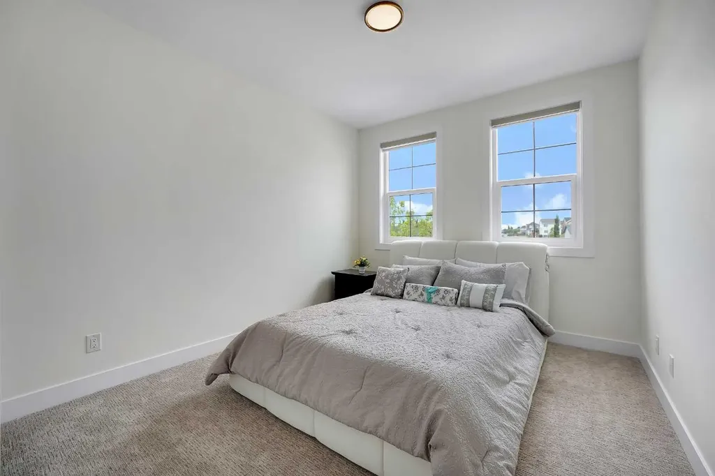 230 Royal Birch View NW Calgary AB T3G 5J8