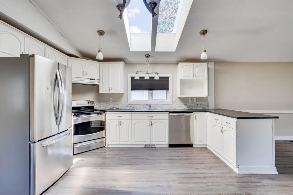 132 Gregoire Crescent Fort Mcmurray AB T9H 2L2