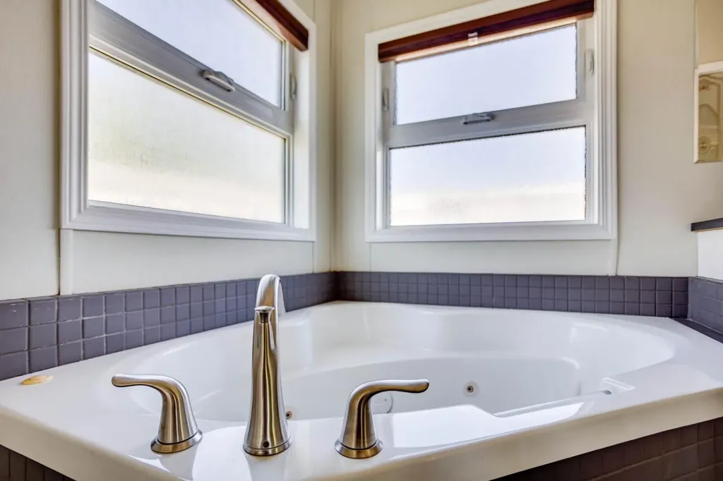 132 Gregoire Crescent Fort Mcmurray AB T9H 2L2