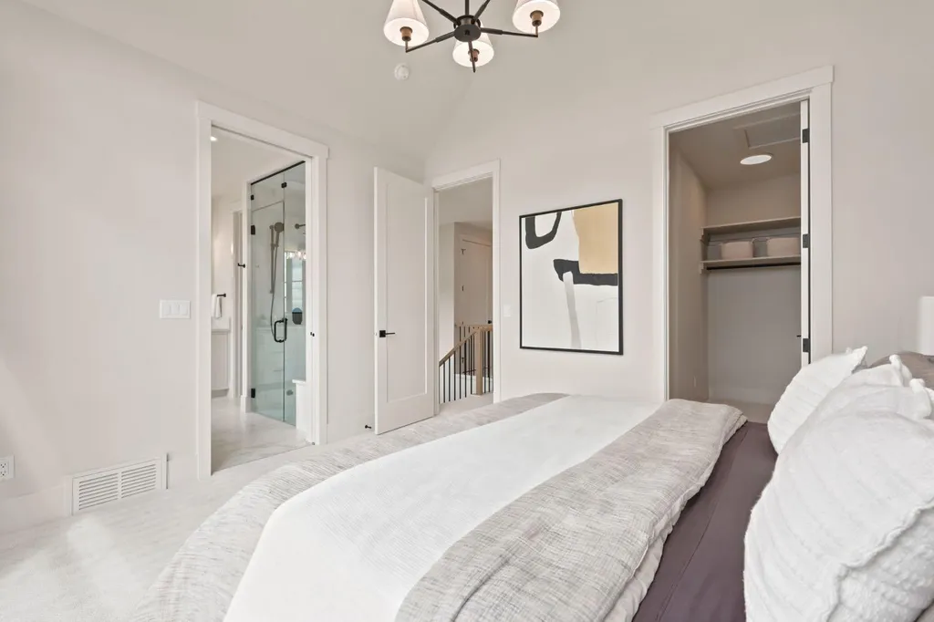 1700 73 Street SW Calgary AB T3H0J6