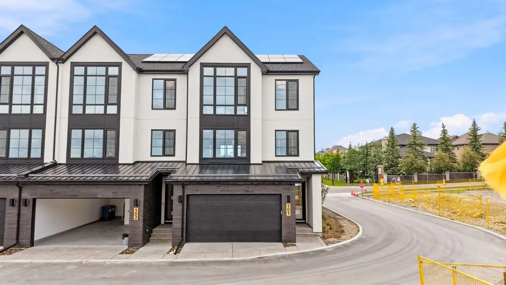 1700 73 Street SW Calgary AB T3H0J6