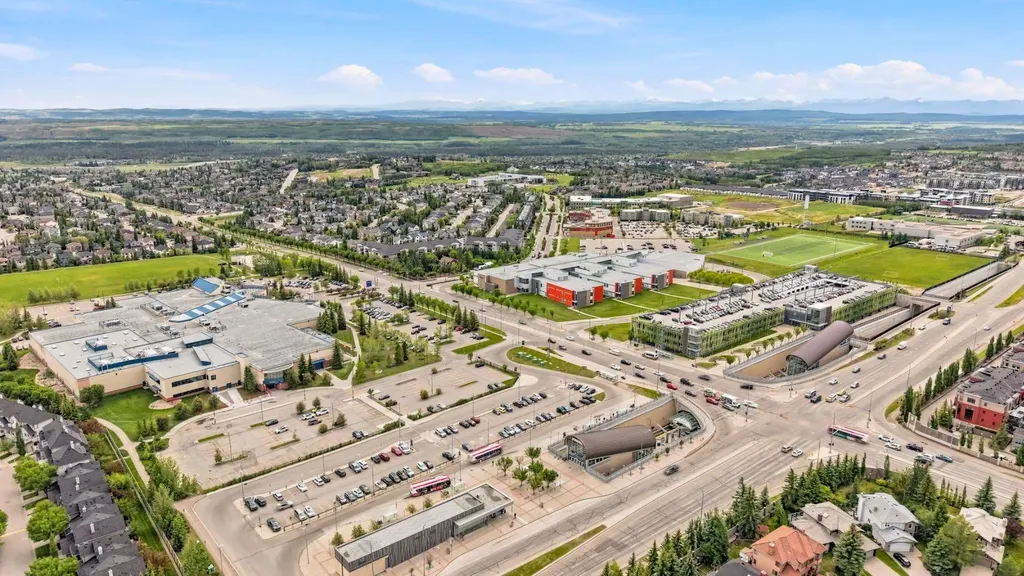 1700 73 Street SW Calgary AB T3H0J6