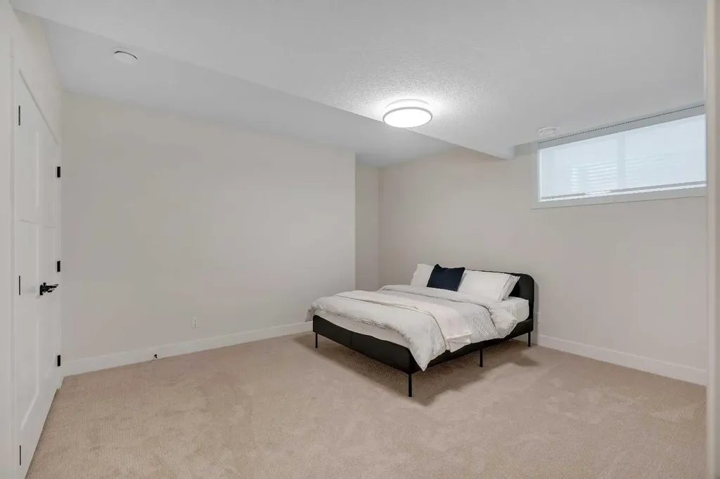236 Marina Grove SE Calgary AB T3M 3J4