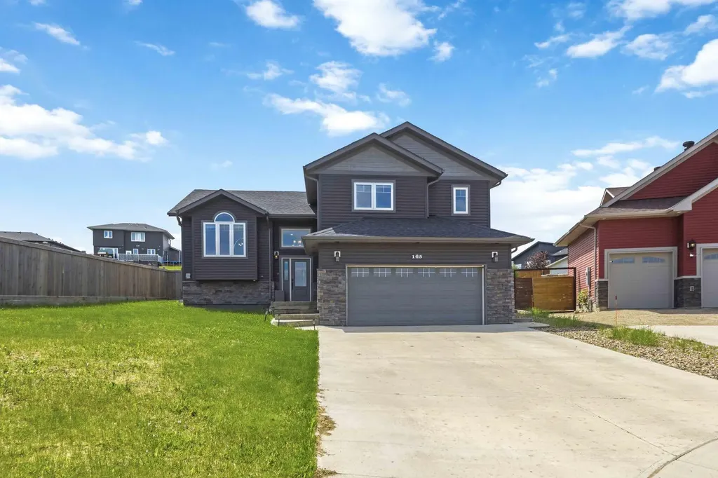165 Beaconwood Place Fort Mcmurray AB T9H 2S9