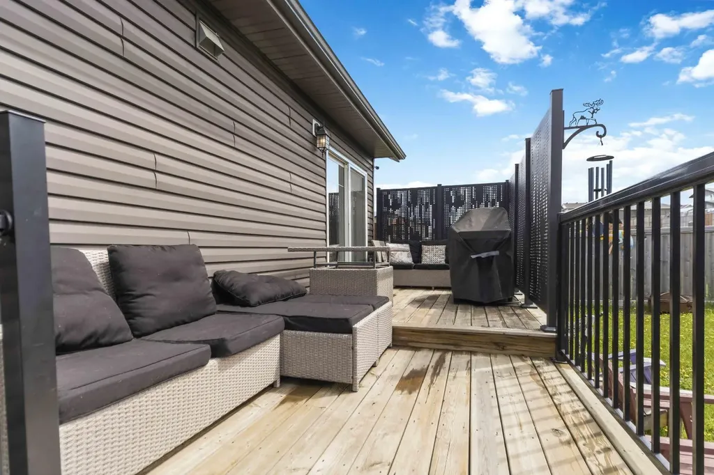 165 Beaconwood Place Fort Mcmurray AB T9H 2S9