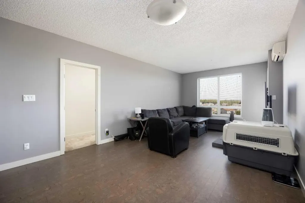 136C Sandpiper Road Fort Mcmurray AB T9K0J7