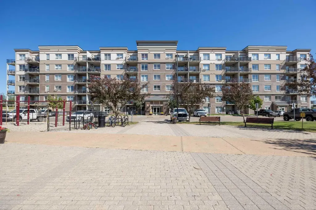 136C Sandpiper Road Fort Mcmurray AB T9K0J7