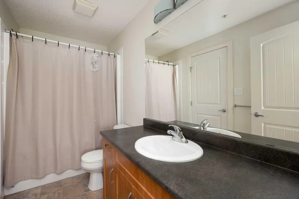 136C Sandpiper Road Fort Mcmurray AB T9K0J7