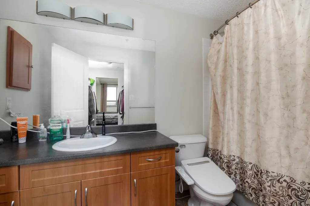 136C Sandpiper Road Fort Mcmurray AB T9K0J7