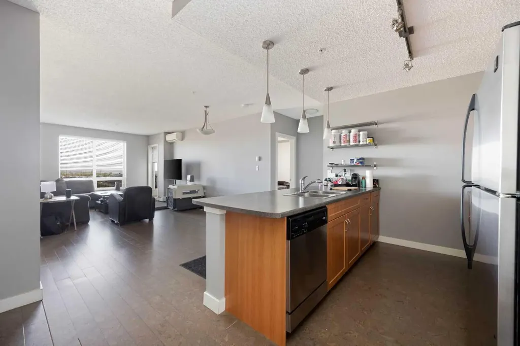 136C Sandpiper Road Fort Mcmurray AB T9K0J7