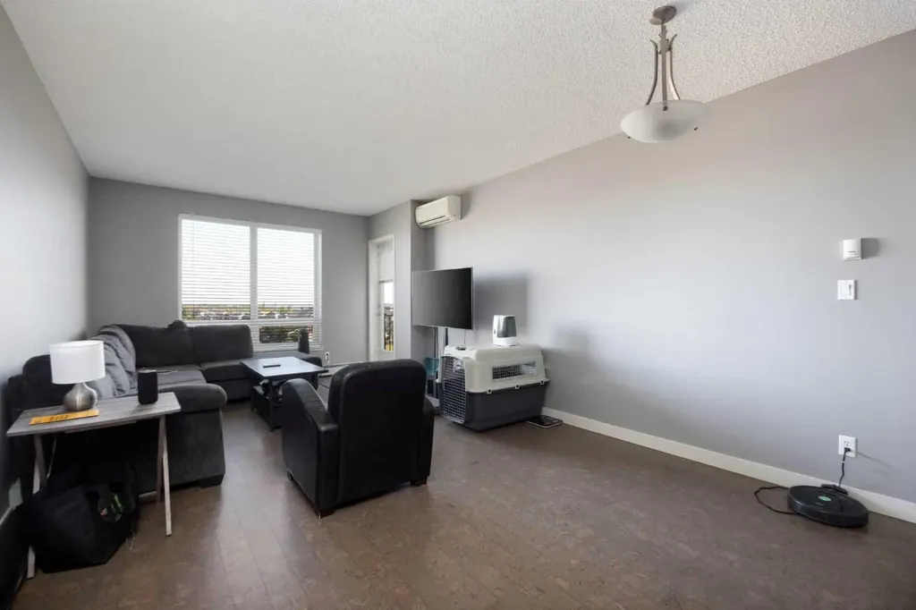 136C Sandpiper Road Fort Mcmurray AB T9K0J7