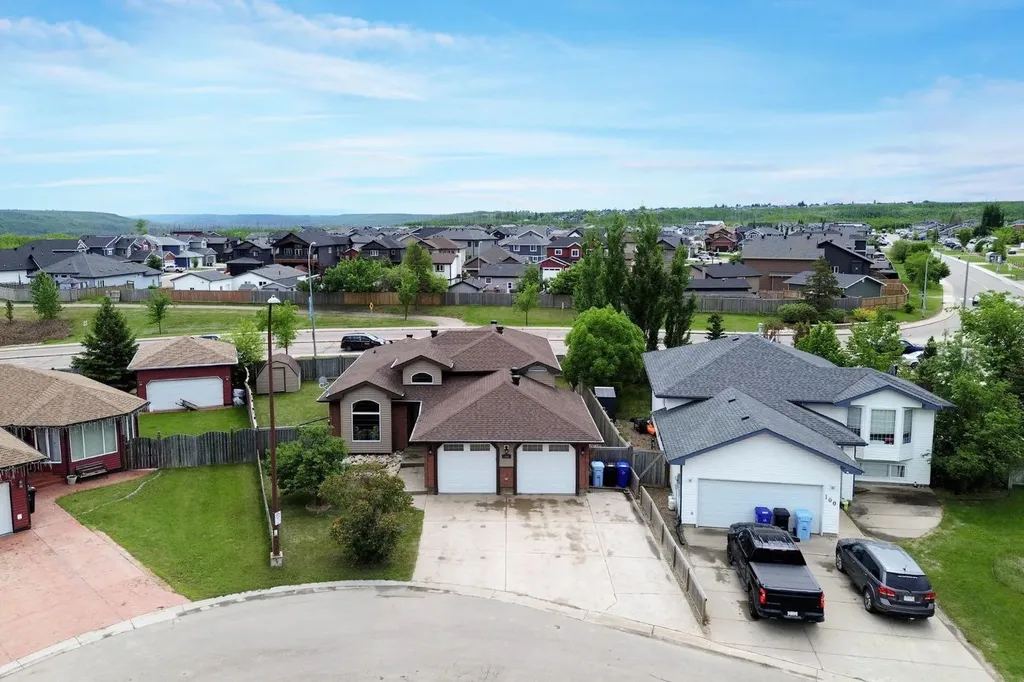 104 Avery Bay Fort Mcmurray AB T9J 1B1