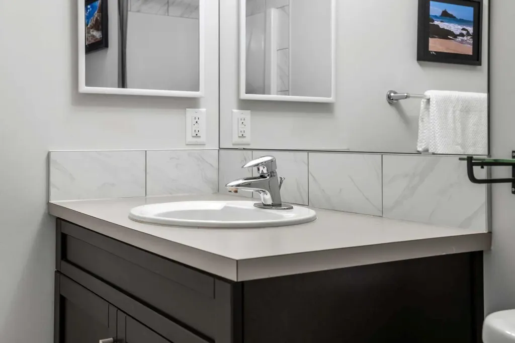 432 Marquis Heights SE Calgary AB T3M 1V1