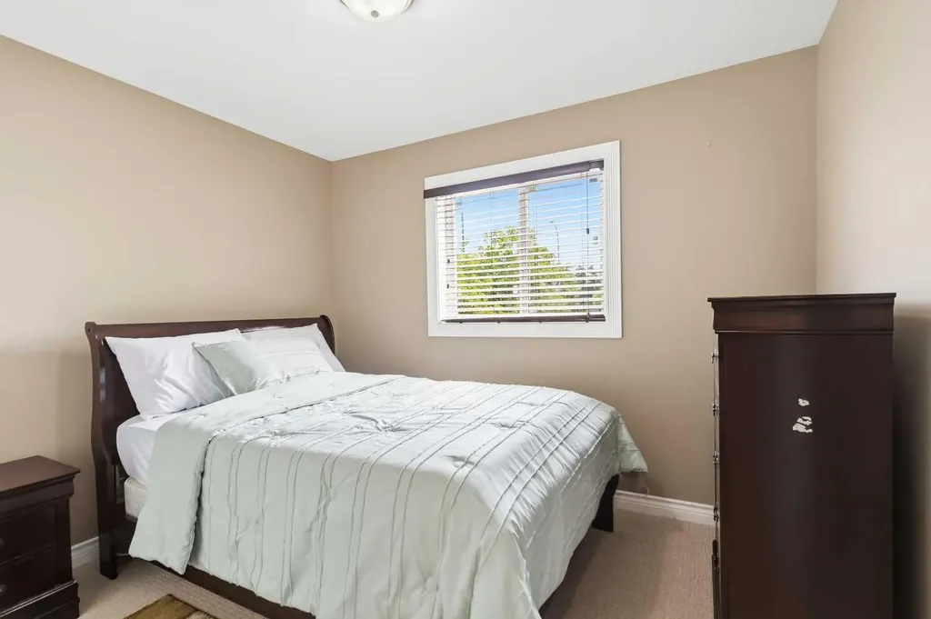 107 J.w. Mann Drive Fort Mcmurray AB T9H 5G7