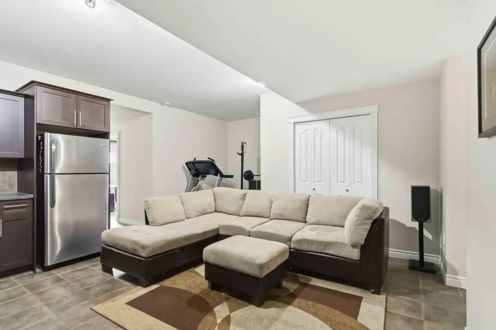 107 J.w. Mann Drive Fort Mcmurray AB T9H 5G7