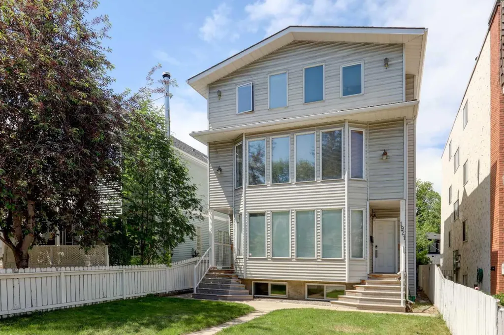1921 5 Street SW Calgary AB T2S 2B2