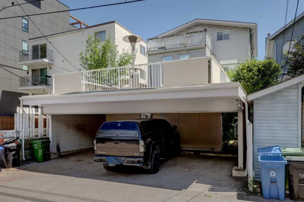 1921 5 Street SW Calgary AB T2S 2B2