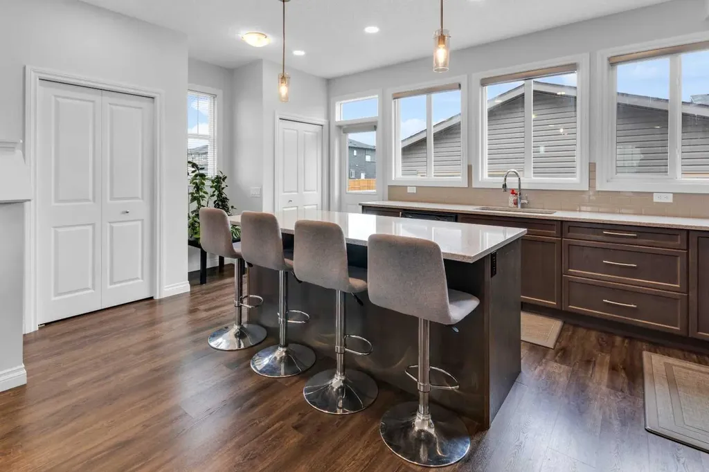 106 Cornerbrook Manor NE Calgary AB T3N 1V3