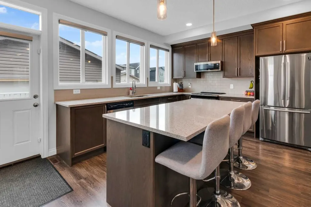 106 Cornerbrook Manor NE Calgary AB T3N 1V3