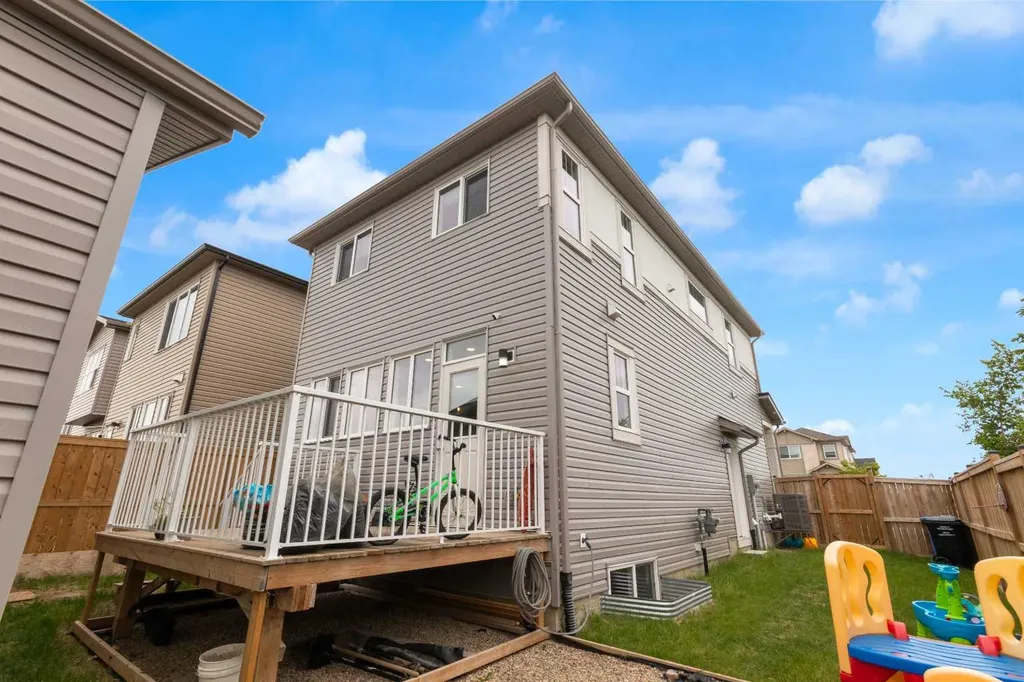 106 Cornerbrook Manor NE Calgary AB T3N 1V3