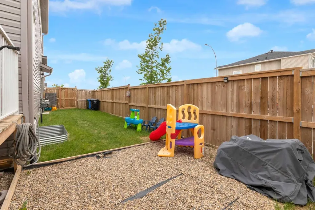 106 Cornerbrook Manor NE Calgary AB T3N 1V3