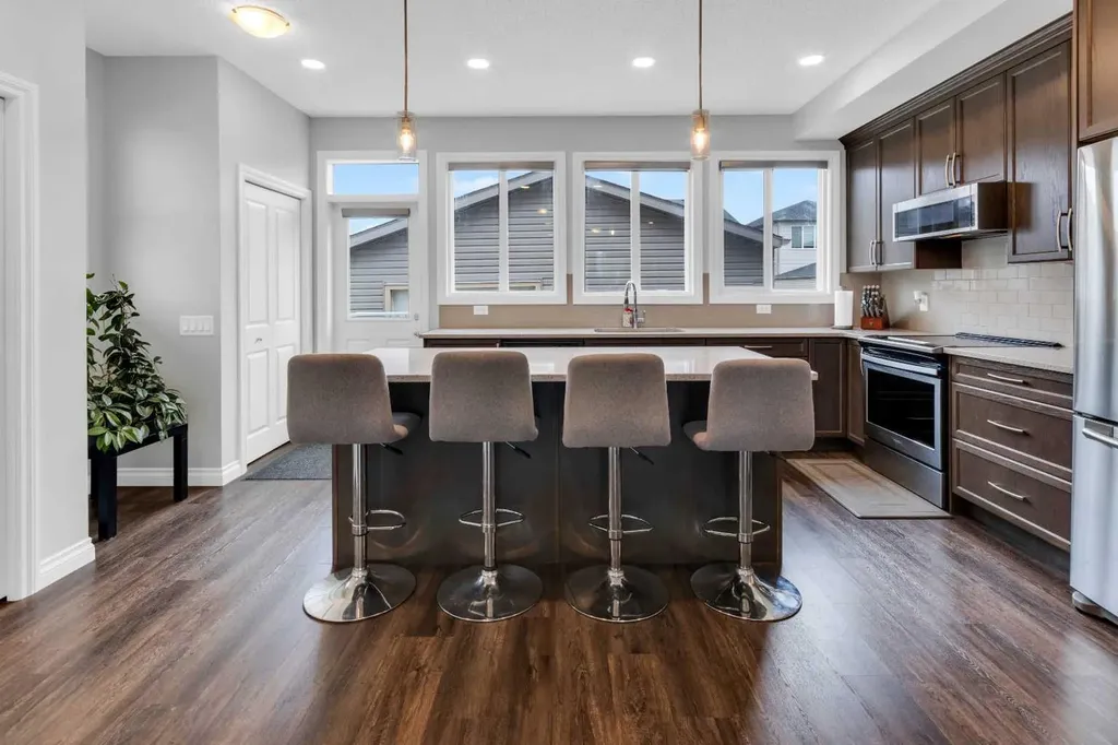 106 Cornerbrook Manor NE Calgary AB T3N 1V3