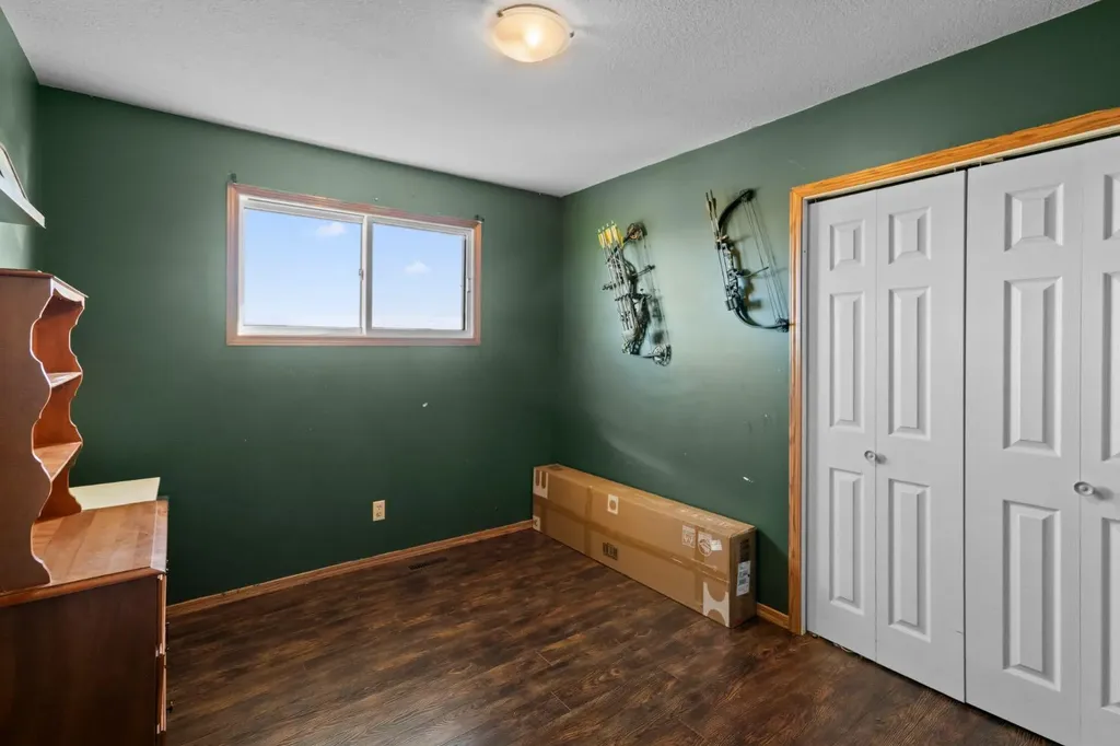 20203 460 Township Rural Camrose County AB T4V 5E7