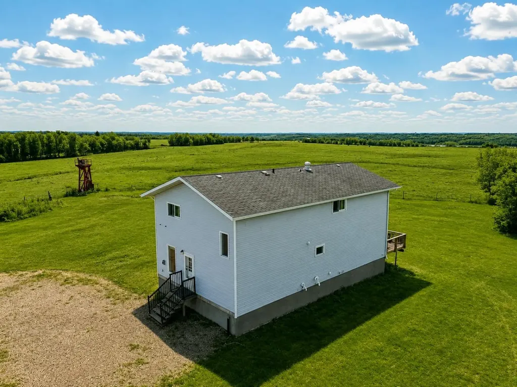 20203 460 Township Rural Camrose County AB T4V 5E7