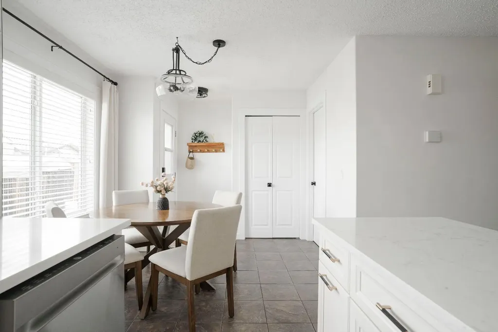 138 Rattlepan Creek Crescent Fort Mcmurray AB T9K 2V3