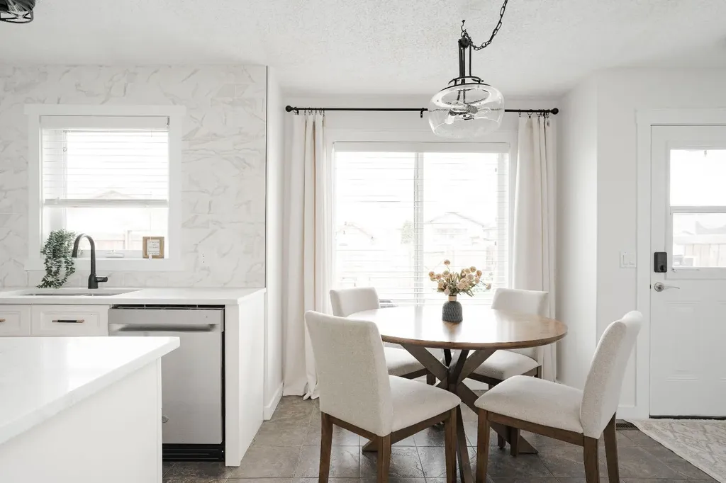 138 Rattlepan Creek Crescent Fort Mcmurray AB T9K 2V3