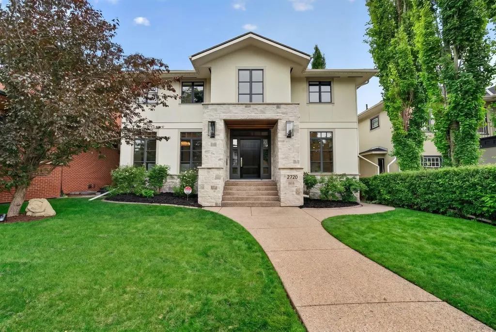2720 10 Street SW Calgary AB T2T3H2