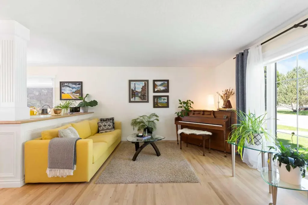 263 Midlawn Close SE Calgary AB T2X 1A7