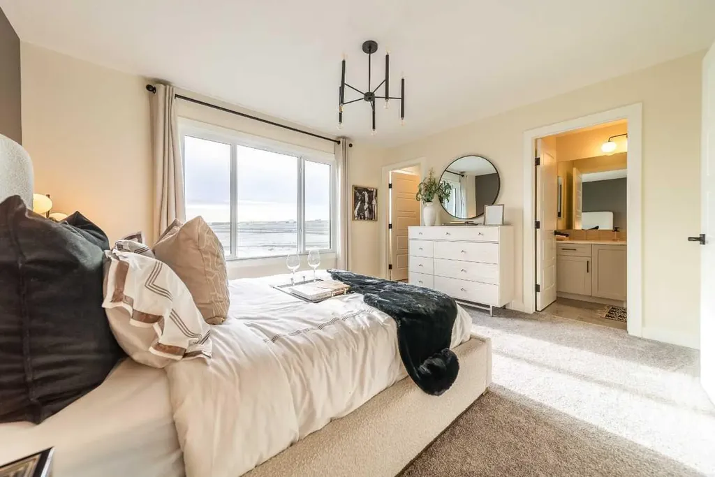 160 Snowberry Common SE Calgary AB T3M 4G7