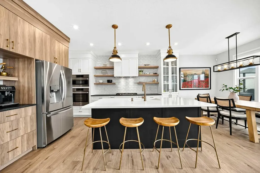 791 Cranbrook Gardens SE Calgary AB T3M 3L4