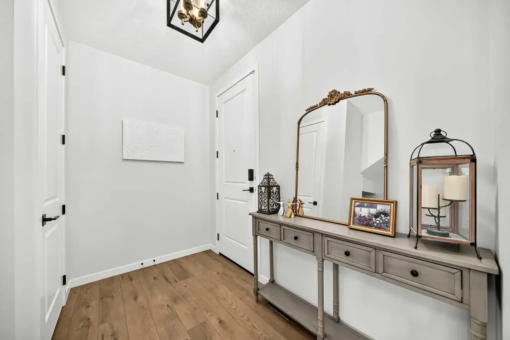 791 Cranbrook Gardens SE Calgary AB T3M 3L4