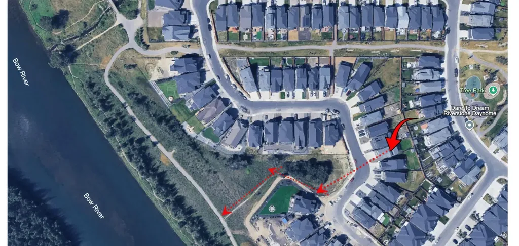 791 Cranbrook Gardens SE Calgary AB T3M 3L4