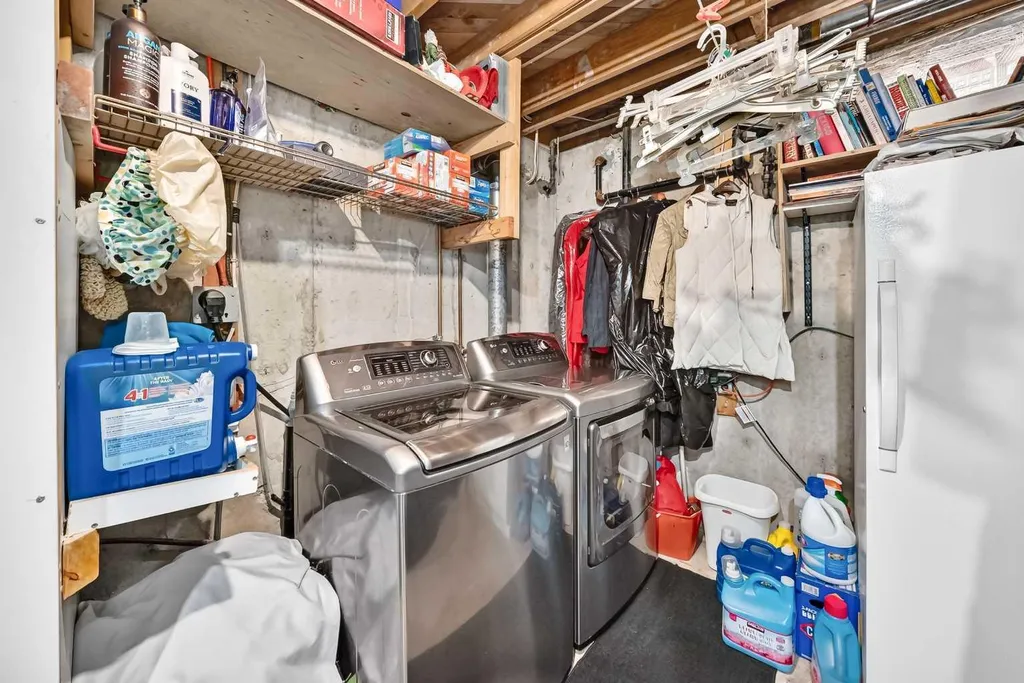310 Huntham Place NE Calgary AB T2K 4G7