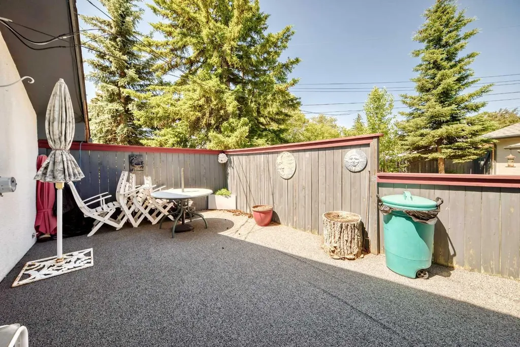 310 Huntham Place NE Calgary AB T2K 4G7