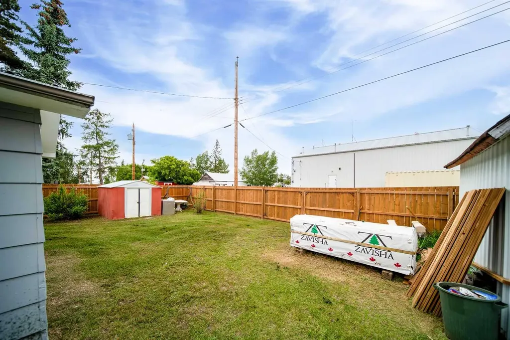 4911 51 Street Czar AB T0B 0Z0