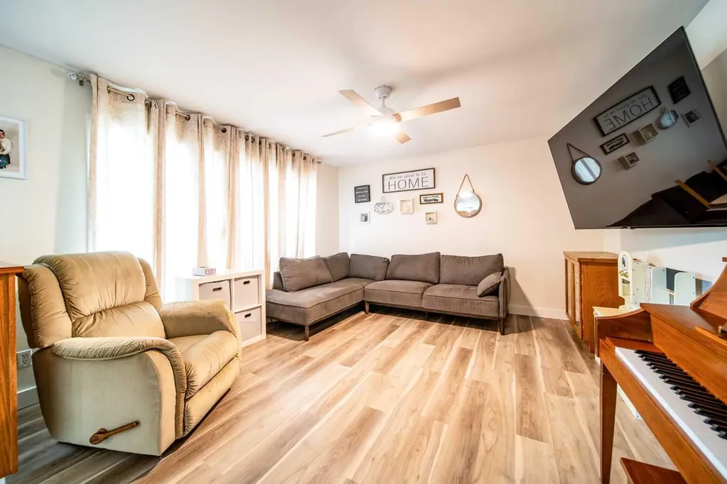 4911 51 Street Czar AB T0B 0Z0