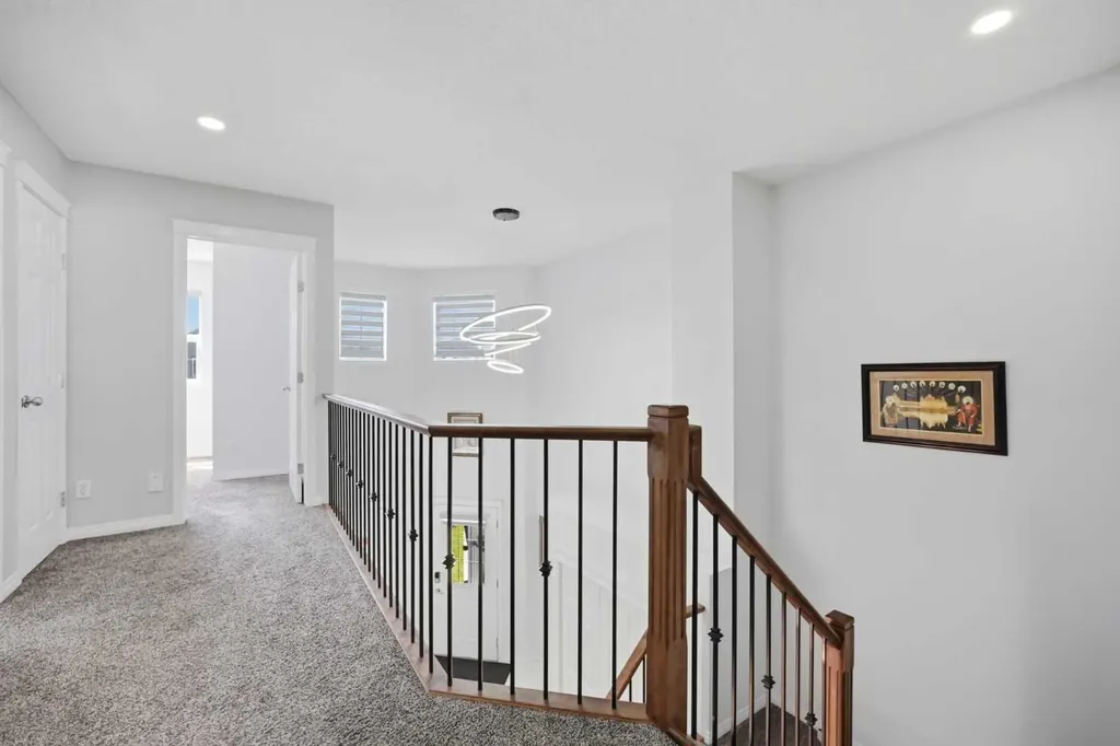 89 Saddlehorn Close NE Calgary AB T3J 5C6