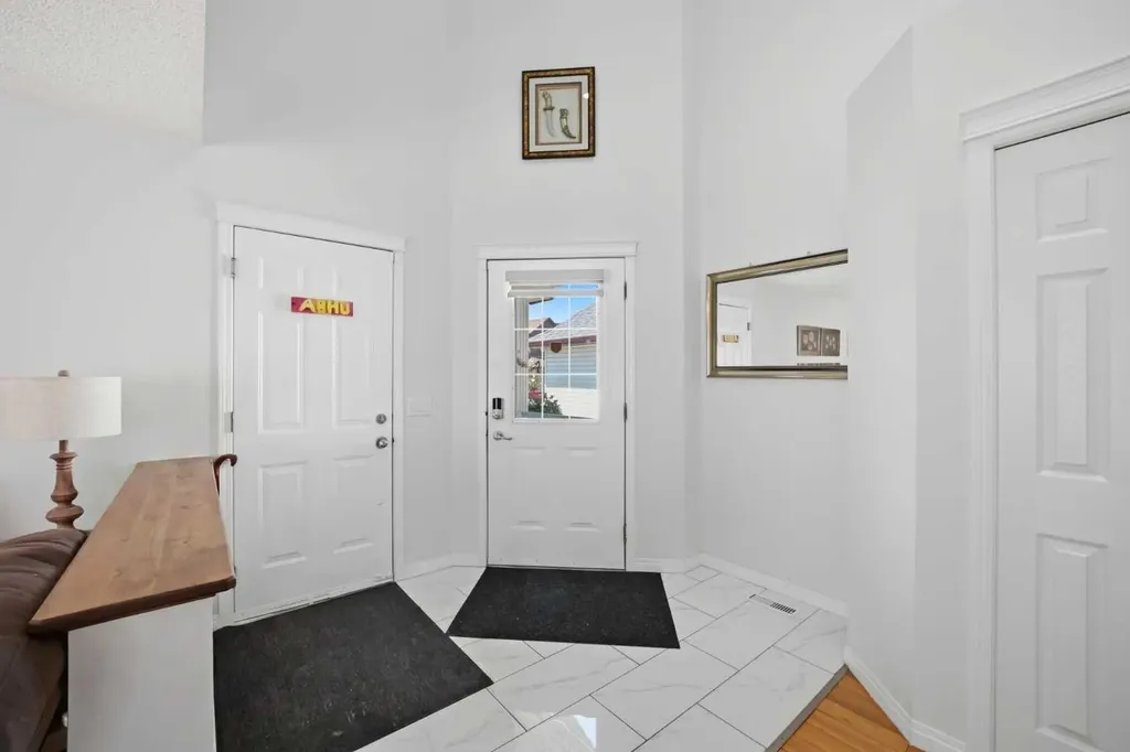 89 Saddlehorn Close NE Calgary AB T3J 5C6