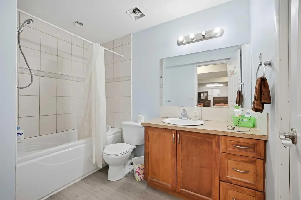 89 Saddlehorn Close NE Calgary AB T3J 5C6